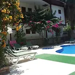 Hotel Kaleici Ozkavak