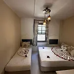 Kaleici Ozkavak 2* Antalya