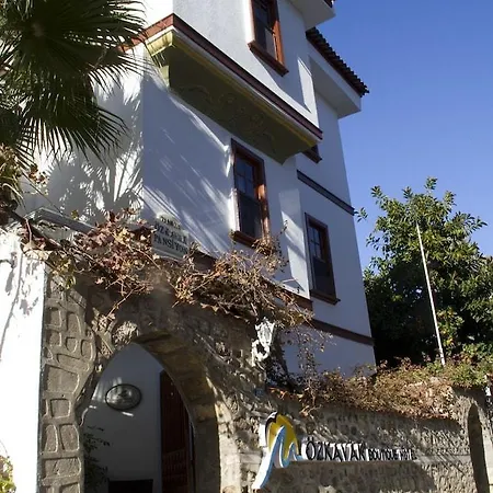 Kaleici Ozkavak Hotell 2*