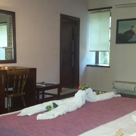Kaleici Ozkavak Hotell