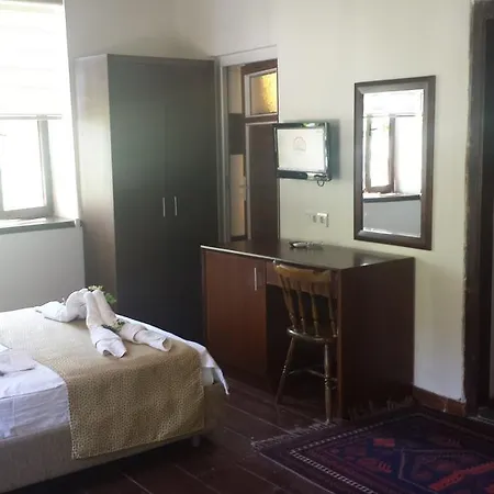 Kaleici Ozkavak Hotell