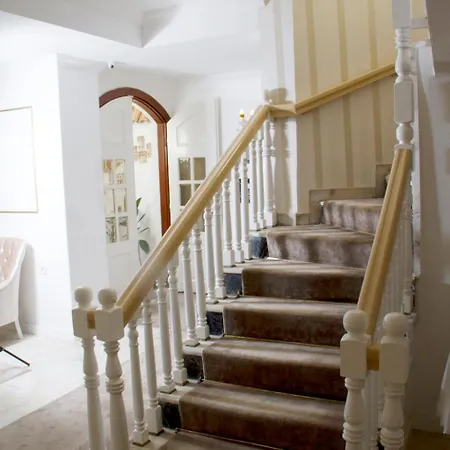 卡莱亦奇欧资卡夫客酒店