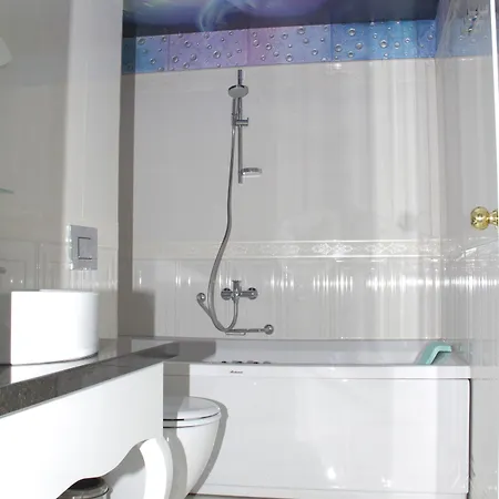 كاليجي أوزكافاك فندق أنطاليا