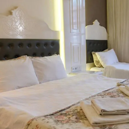 Hotel Kaleici Ozkavak 2*