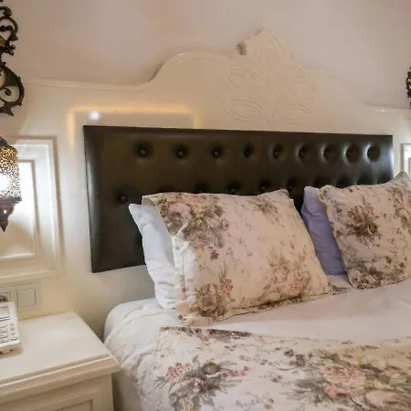 Kaleici Ozkavak Hotel