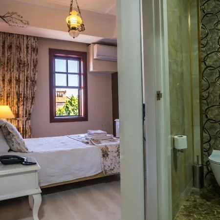 Hotel Kaleici Ozkavak Antalya