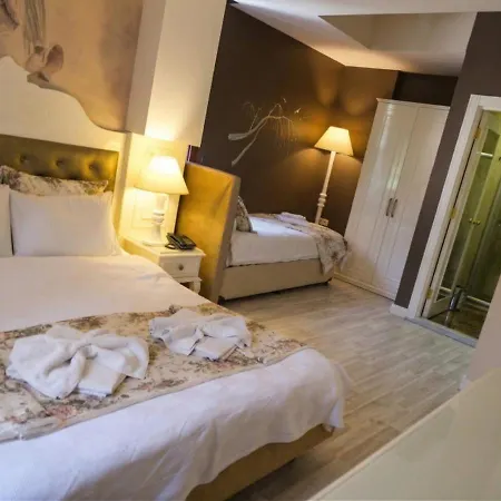 Kaleici Ozkavak 2* Antalya