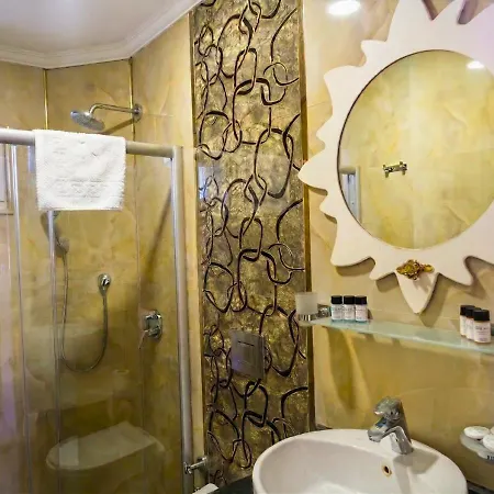 Kaleici Ozkavak Hotel