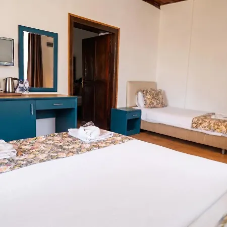 Kaleici Ozkavak Hotel 2*