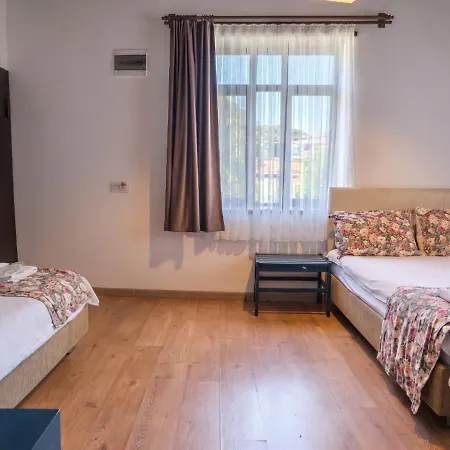 Kaleici Ozkavak 2* Antalya
