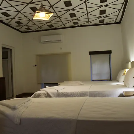 Kaleici Ozkavak Hotel 2*