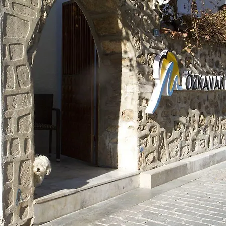 Kaleici Ozkavak Отель Анталья