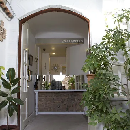 Kaleici Ozkavak Анталья