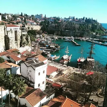 Kaleici Ozkavak Hotell 2*